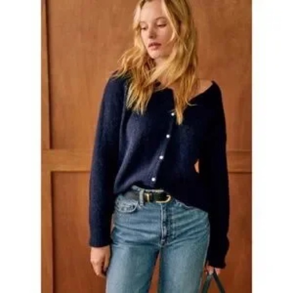 Sézane Gaspard Navy Jumper - Picture 2 of 6